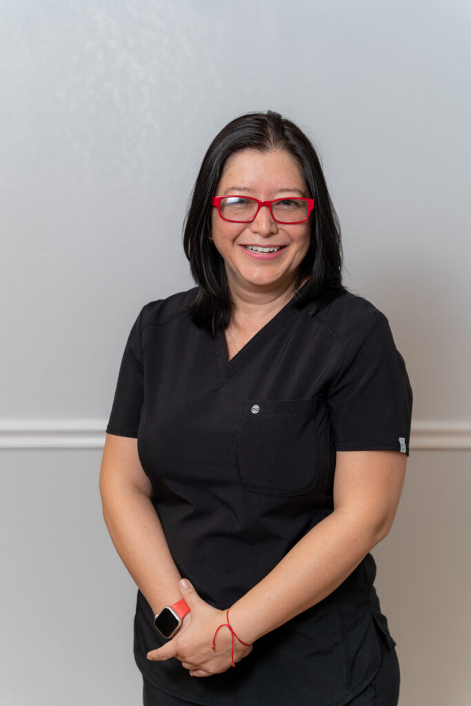 Thatiana - Office Manager